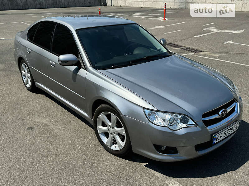 Седан Subaru Legacy 2007 в Києві