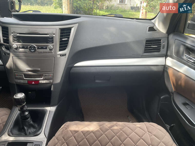 Універсал Subaru Legacy 2010 в Калуші