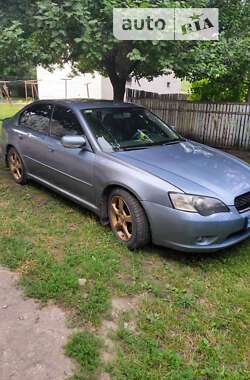 Седан Subaru Legacy 2005 в 