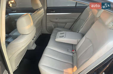 Седан Subaru Legacy 2011 в 