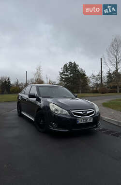 Седан Subaru Legacy 2010 в Горішніх Плавнях