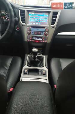 Універсал Subaru Legacy 2010 в Звягелі