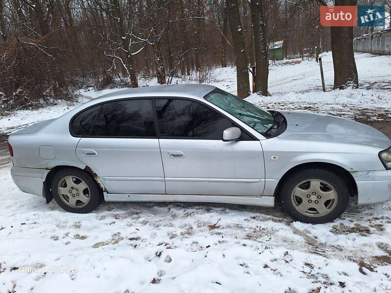 Седан Subaru Legacy 2002 в Харькове