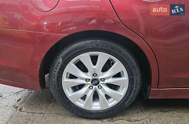 Седан Subaru Legacy 2014 в 