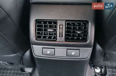 Седан Subaru Legacy 2016 в 