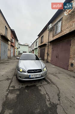 Седан Subaru Legacy 2004 в Киеве