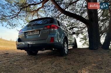 Универсал Subaru Legacy 2011 в 