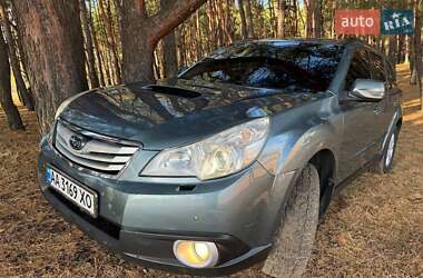 Универсал Subaru Legacy 2011 в 