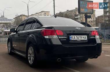 Седан Subaru Legacy 2014 в Киеве