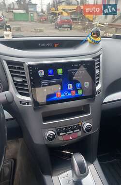 Седан Subaru Legacy 2012 в 