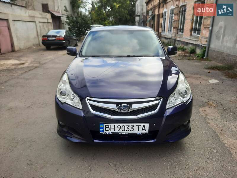 Седан Subaru Legacy 2010 в Одессе