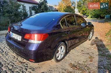 Седан Subaru Legacy 2010 в 