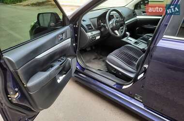 Седан Subaru Legacy 2010 в 
