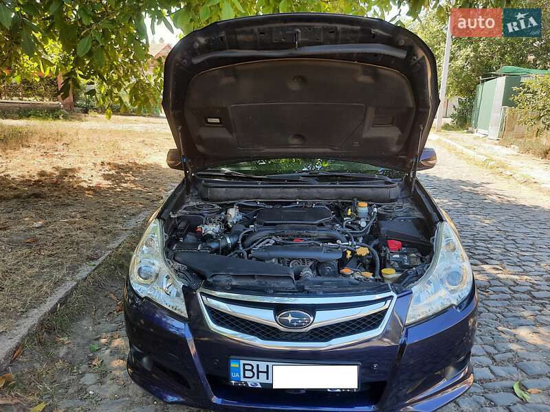 Седан Subaru Legacy 2010 в Одессе