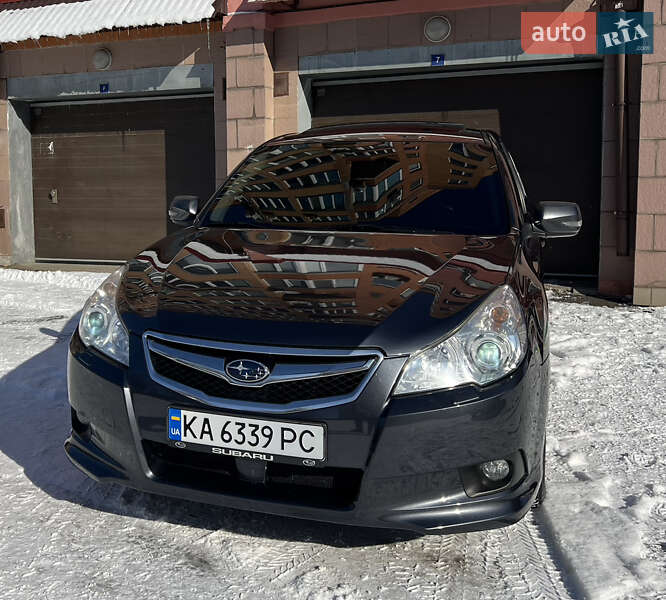 Седан Subaru Legacy 2011 в Киеве