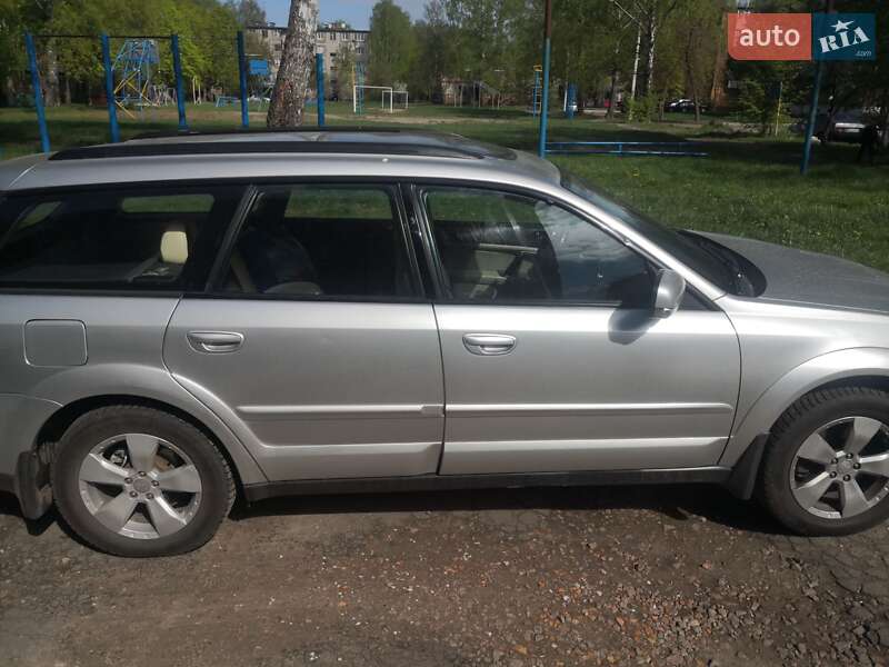 Универсал Subaru Legacy 2004 в Сумах