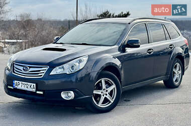 Универсал Subaru Legacy 2010 в 