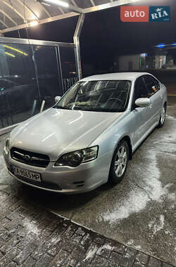 Седан Subaru Legacy 2004 в Киеве