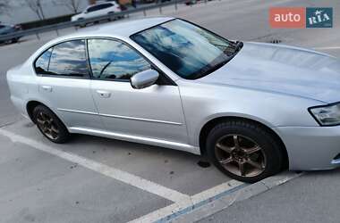 Седан Subaru Legacy 2006 в 