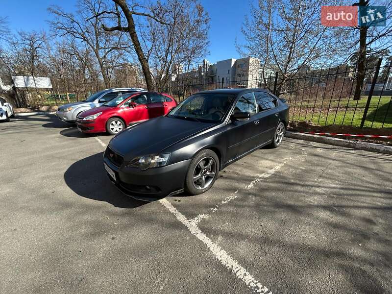 Седан Subaru Legacy 2003 в Киеве