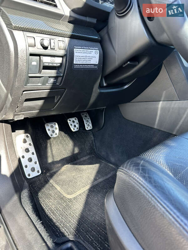 Универсал Subaru Legacy 2011 в Кривом Роге