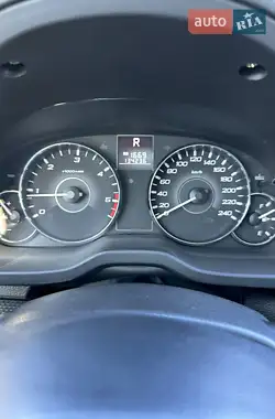 Subaru Legacy 2011