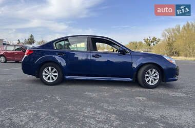 Седан Subaru Legacy 2011 в 