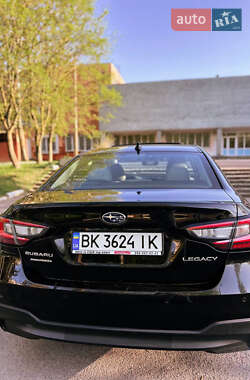 Седан Subaru Legacy 2019 в 