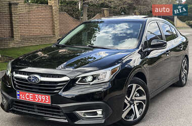 Седан Subaru Legacy 2022 в 