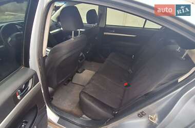 Седан Subaru Legacy 2013 в 