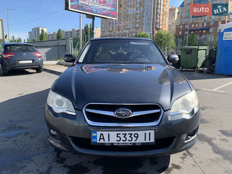 Седан Subaru Legacy 2007 в Киеве