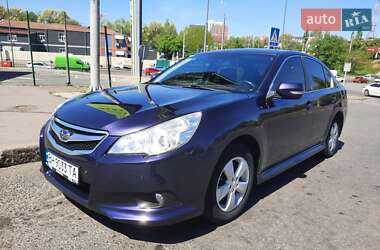 Седан Subaru Legacy 2010 в 