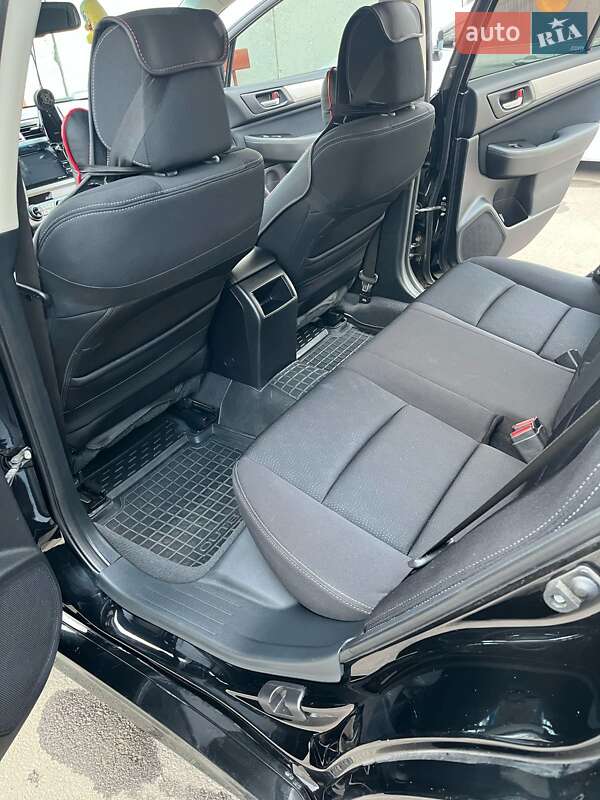 Седан Subaru Legacy 2015 в Харкові