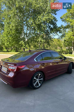 Седан Subaru Legacy 2015 в 