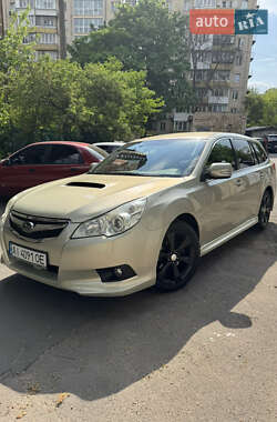 Универсал Subaru Legacy 2010 в 