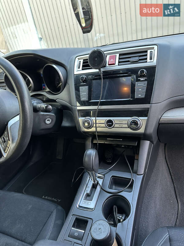 Седан Subaru Legacy 2018 в Киеве