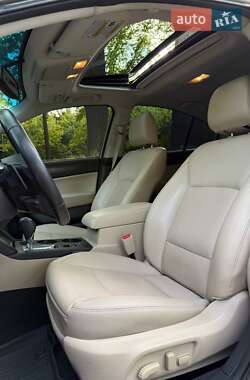 Седан Subaru Legacy 2014 в 