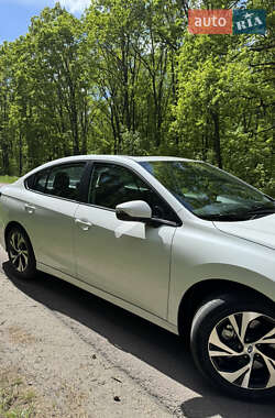 Седан Subaru Legacy 2024 в 