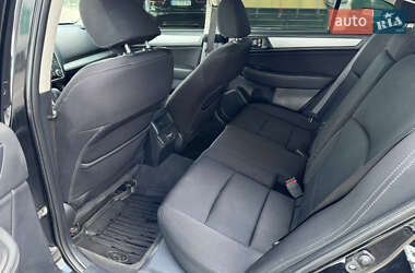 Седан Subaru Legacy 2018 в 
