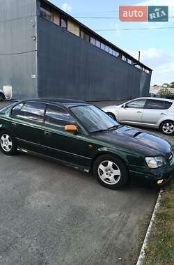 Седан Subaru Legacy 1999 в 