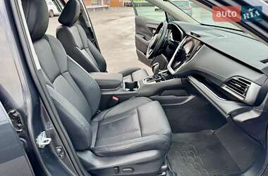 Седан Subaru Legacy 2023 в 
