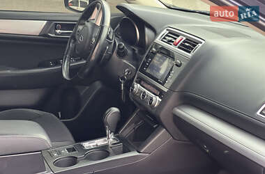 Седан Subaru Legacy 2016 в 