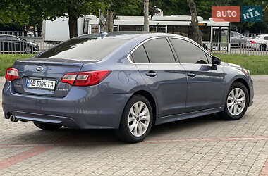 Седан Subaru Legacy 2016 в 