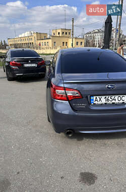 Седан Subaru Legacy 2015 в 