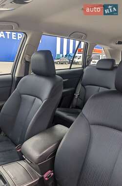 Універсал Subaru Legacy 2010 в 