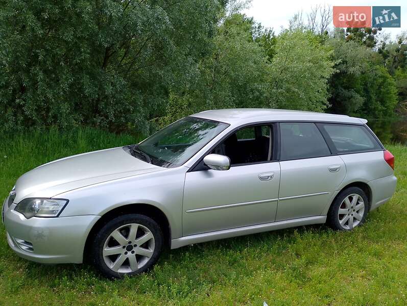 Универсал Subaru Legacy 2004 в 