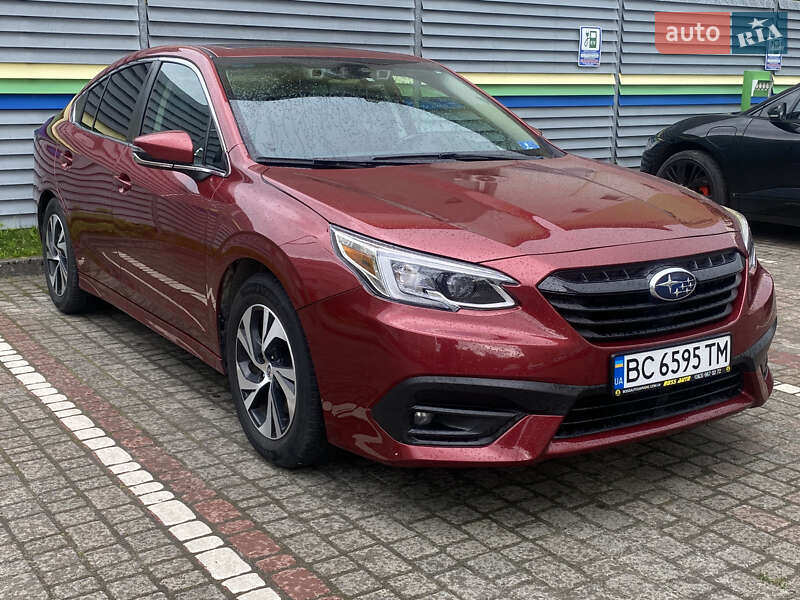Седан Subaru Legacy 2022 в 