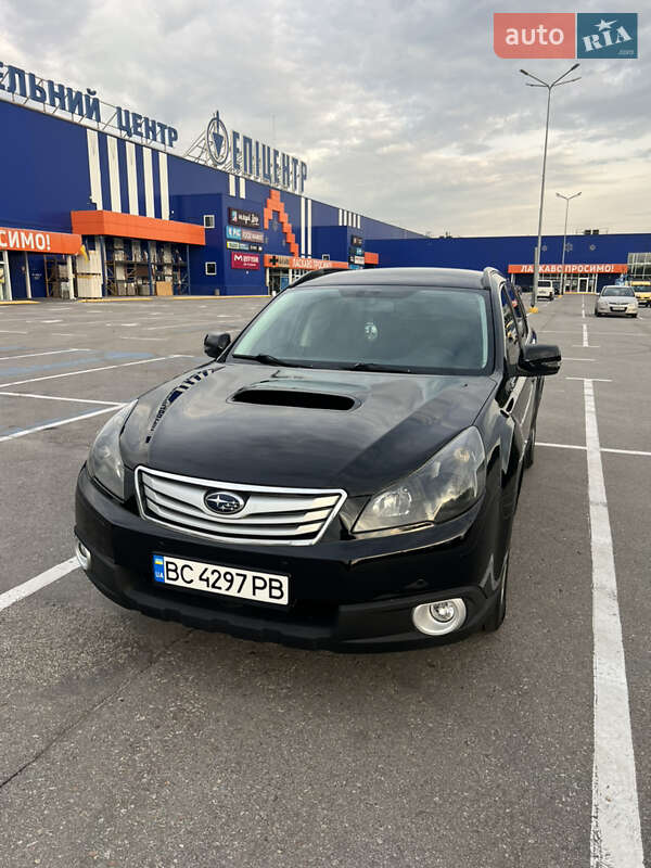 Subaru Legacy 2011