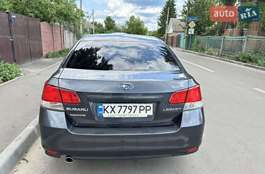 Седан Subaru Legacy 2010 в 
