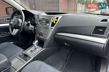 Седан Subaru Legacy 2010 в 